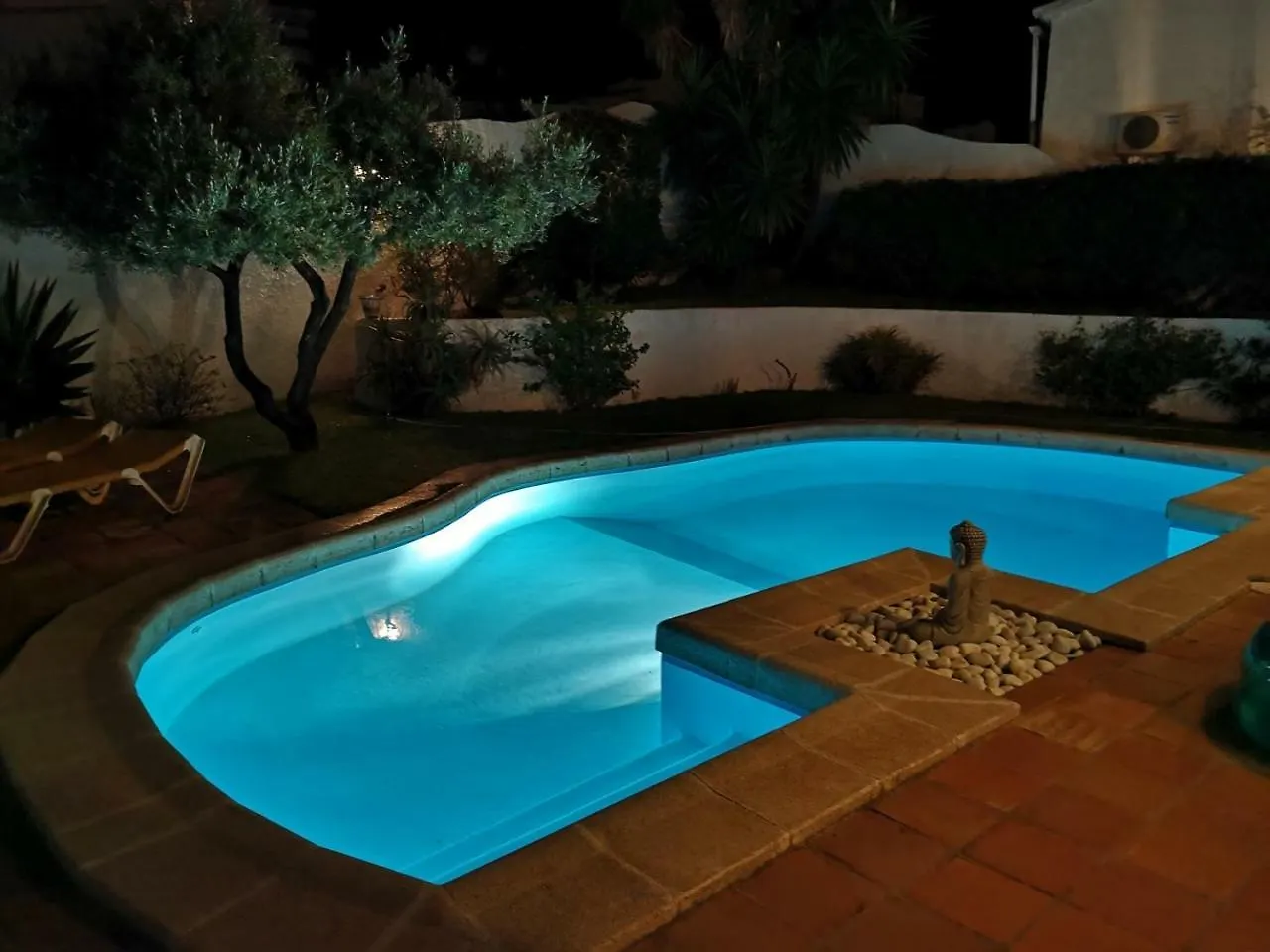 Vila Naricha 1 Menyber Nerja